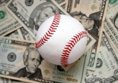 baseball and money 400x282